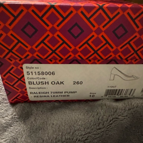 Blush Raleigh pump by Tory Burch - Picture 6 of 6